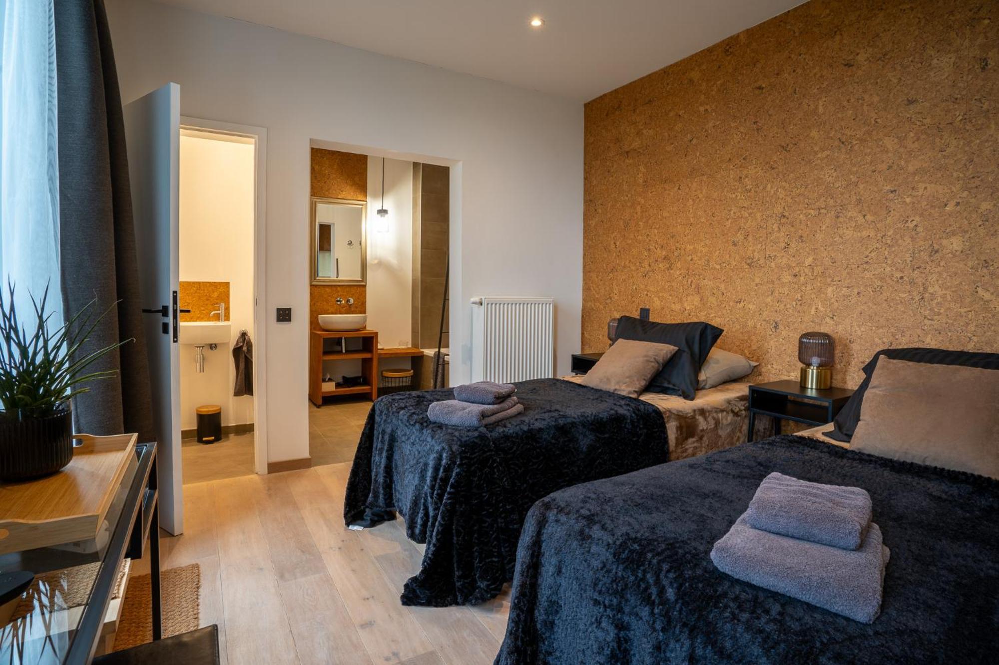 Bed and Breakfast Les Arbres Sous Le Vent A 10 Min De Pairi Daiza Jurbise Esterno foto